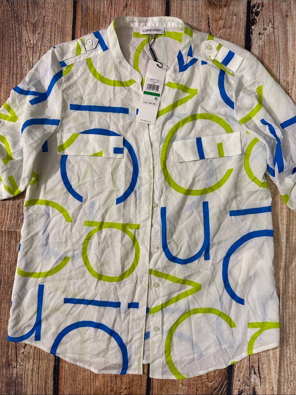 NWT Calvin Klein Graphic Logo Roll-Tab Sleeve Blouse | Size L